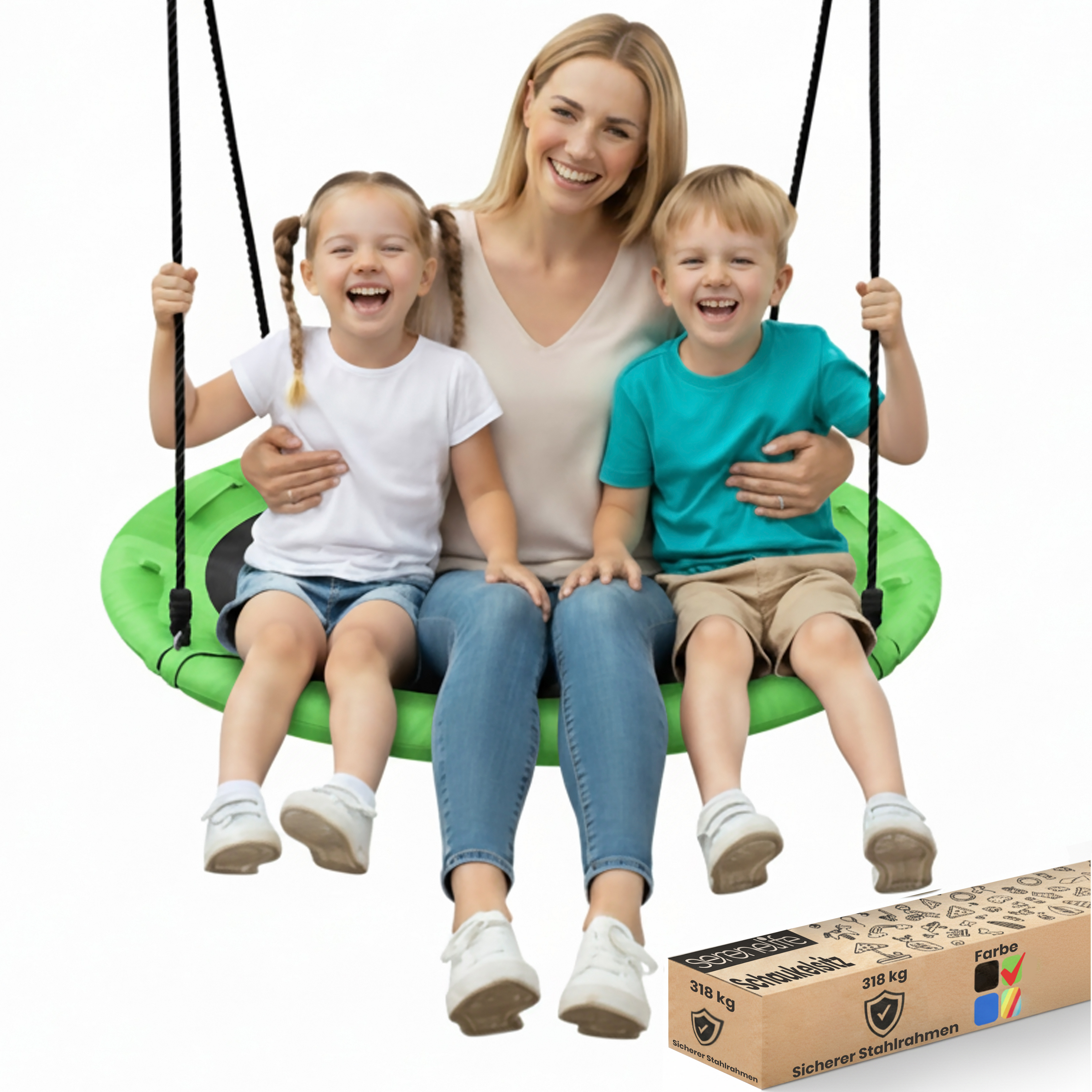 Eine Frau und zwei Kinder lachen auf einer grünen Hängematte.