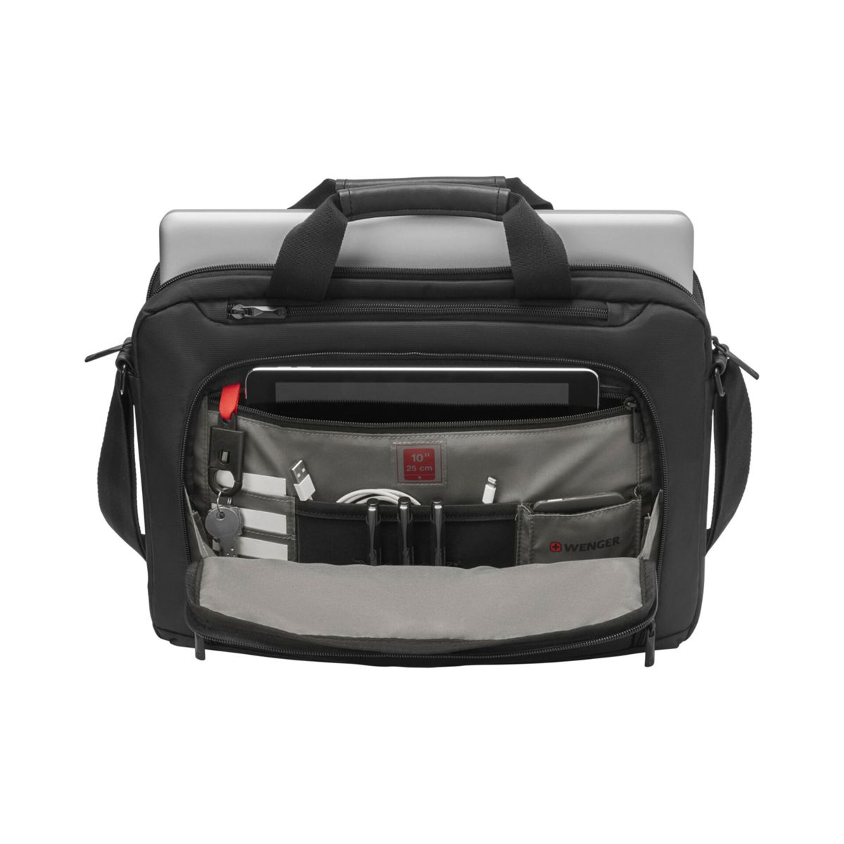 Zwarte laptoptas met open vak, tablet, laptop, kabels en sleutels.