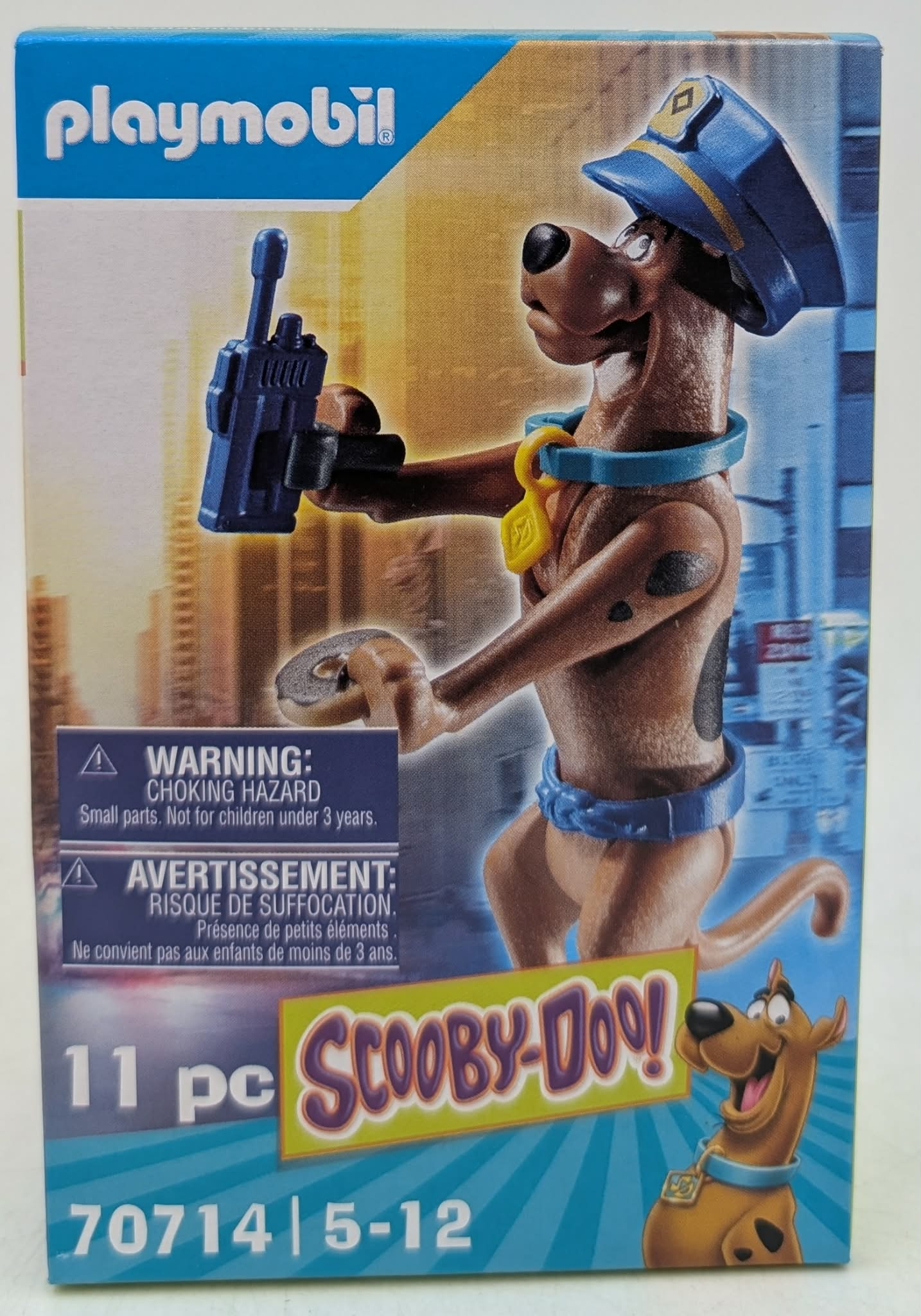 Personaggio Playmobil di Scooby-Doo come poliziotto con arma, 11 pezzi.