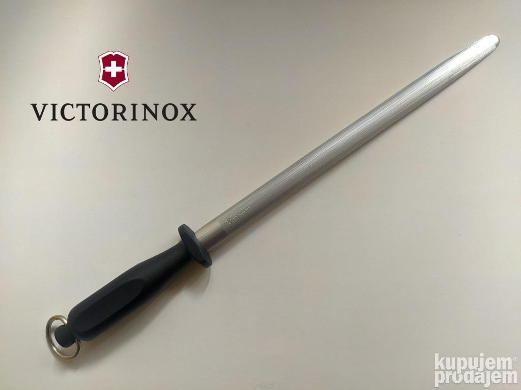 Siyah saplı ve gümüş çubuklu Victorinox bıçak bileyicisi.
