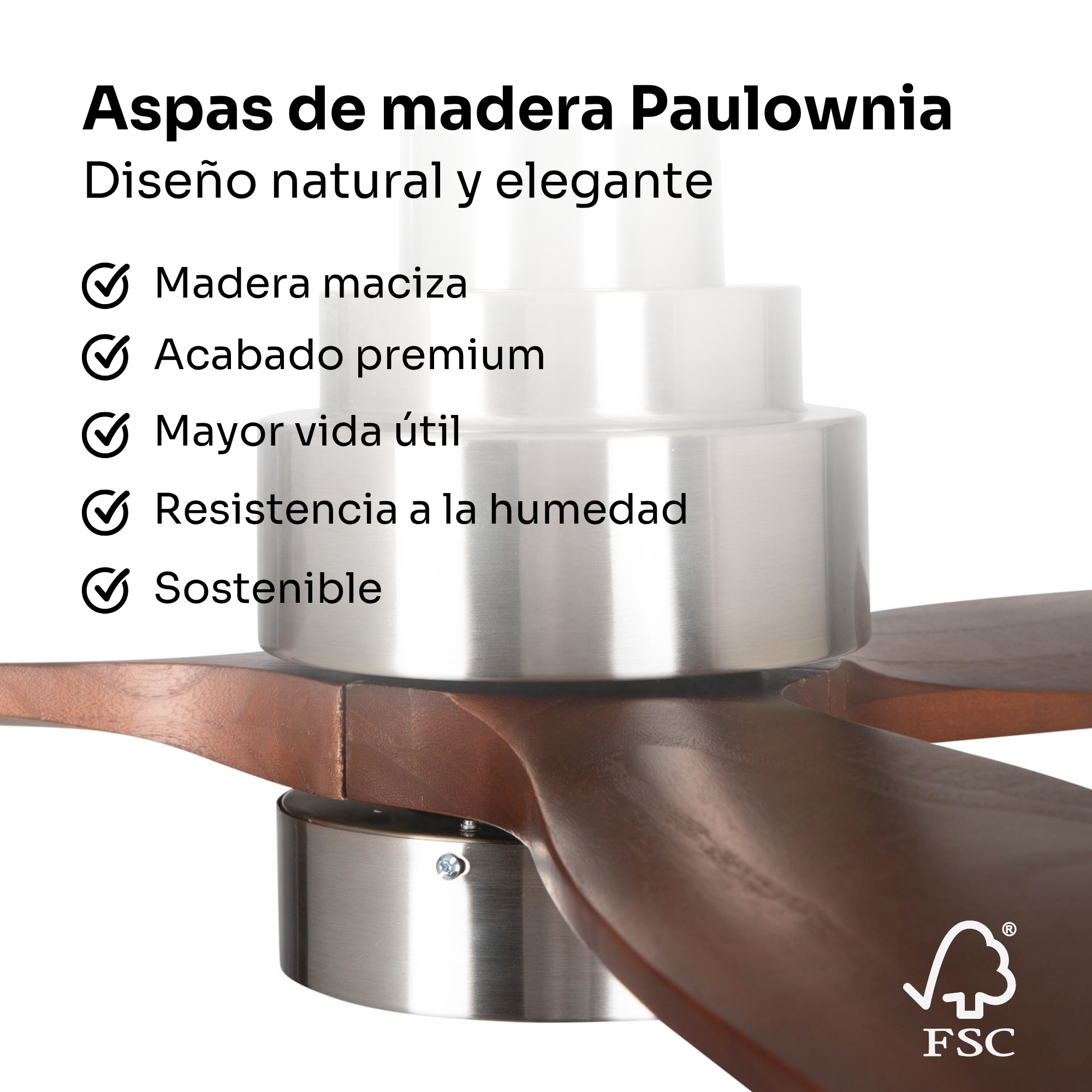 Primer plano de un ventilador de techo con aspas de madera oscura y base de metal cepillado, sobre un fondo blanco.