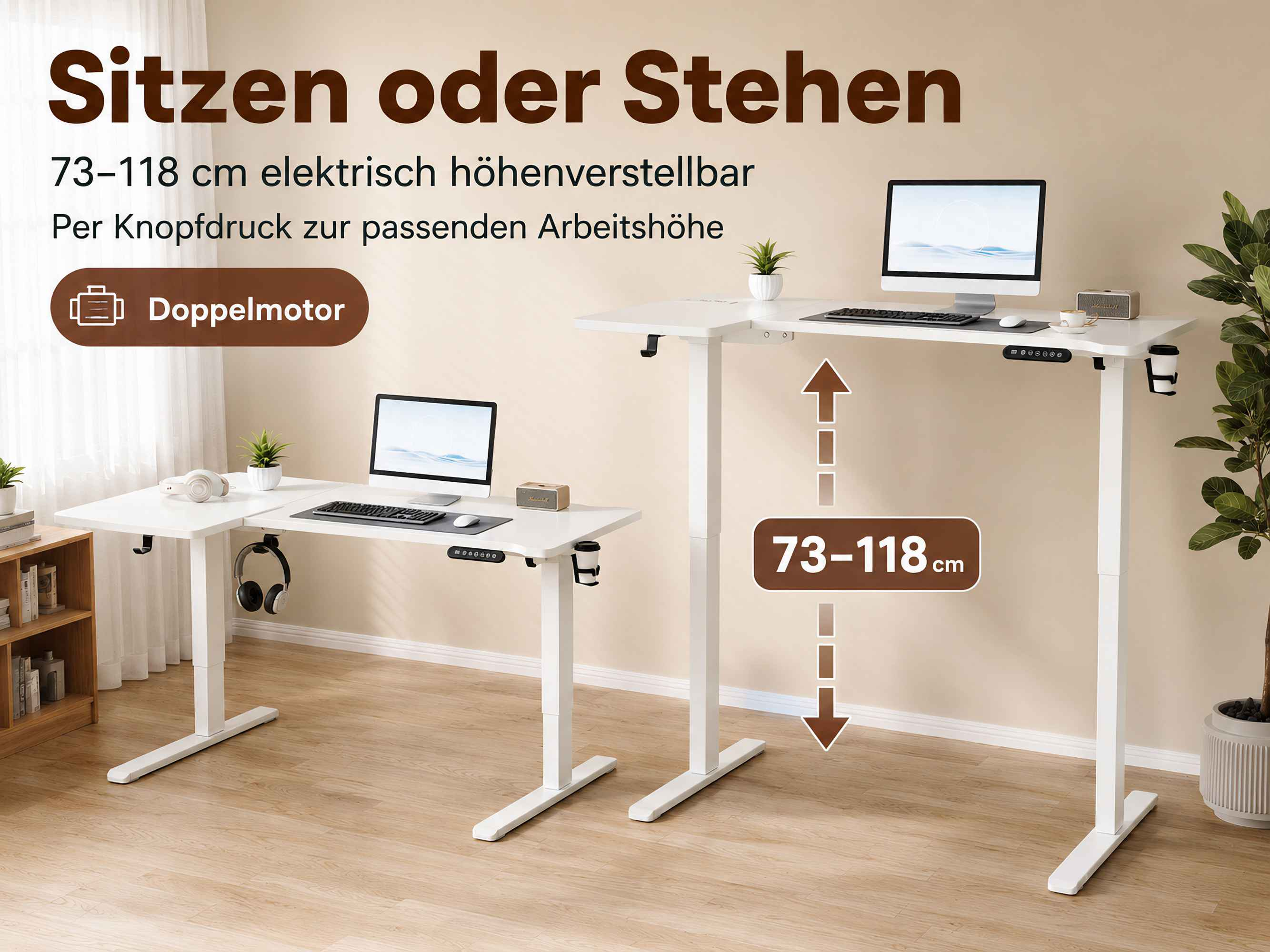 Zwei weiße höhenverstellbare Schreibtische mit Computern und Pflanzen.