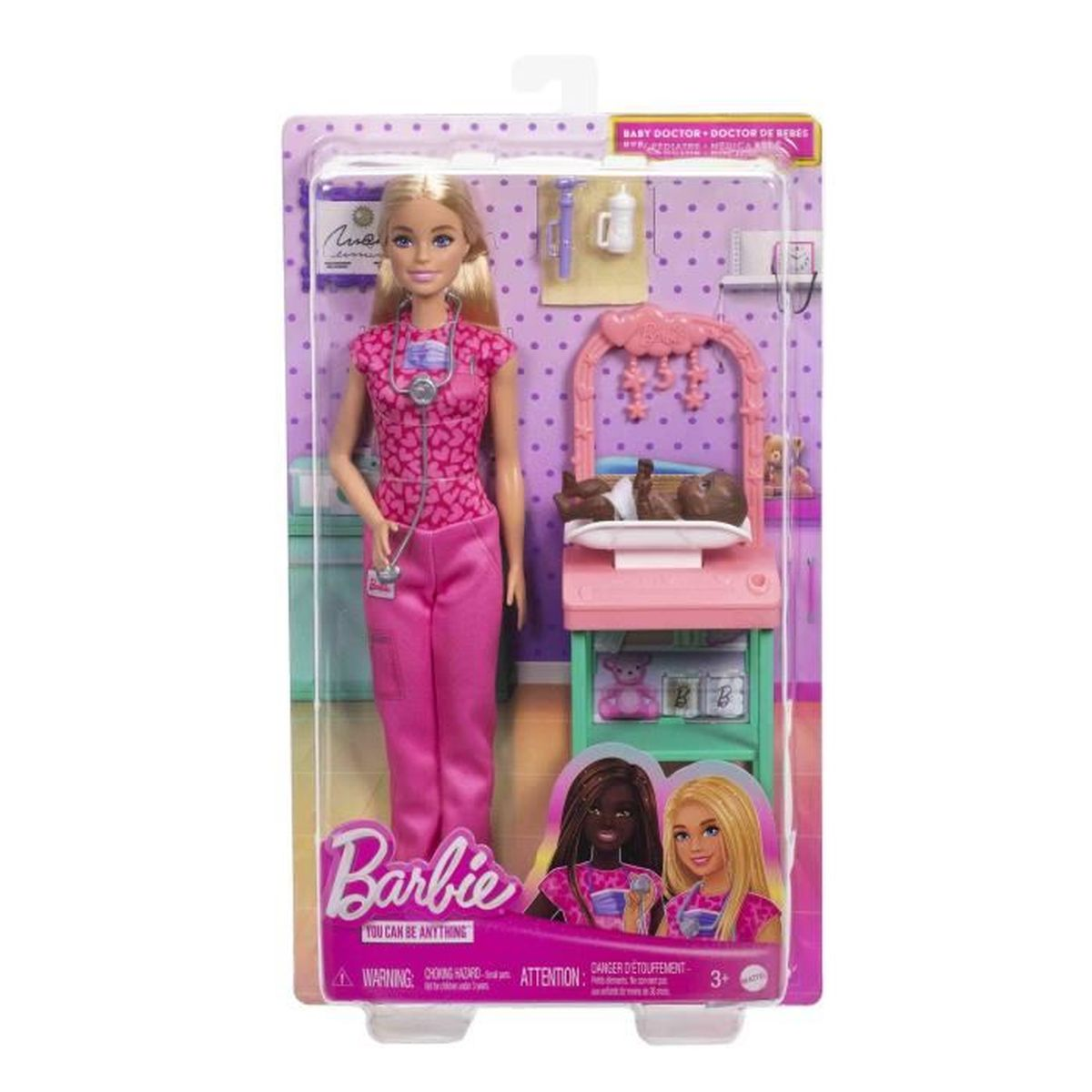 Barbie dokterpop in roze scrubs met stethoscoop, babyaccessoires en babypop.