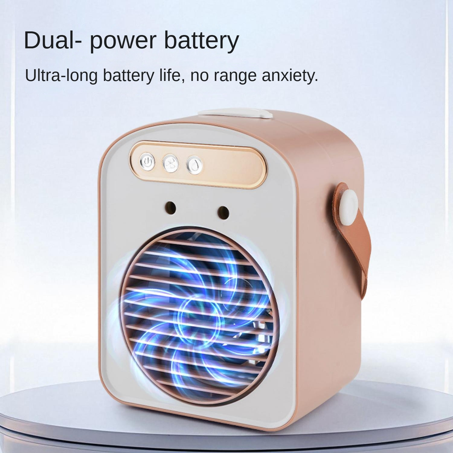 Ein rosafarbener Mini-Luftkühler mit blau beleuchtetem Ventilator und Bedienelementen.
