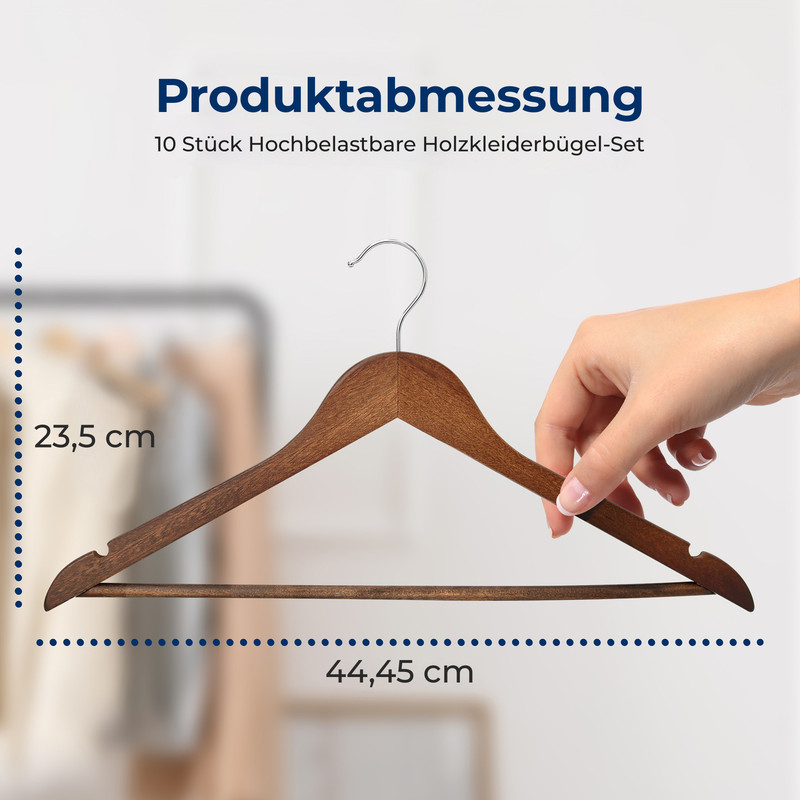 Braune Holzkleiderbügel mit Maßen 23,5 cm und 44,45 cm.