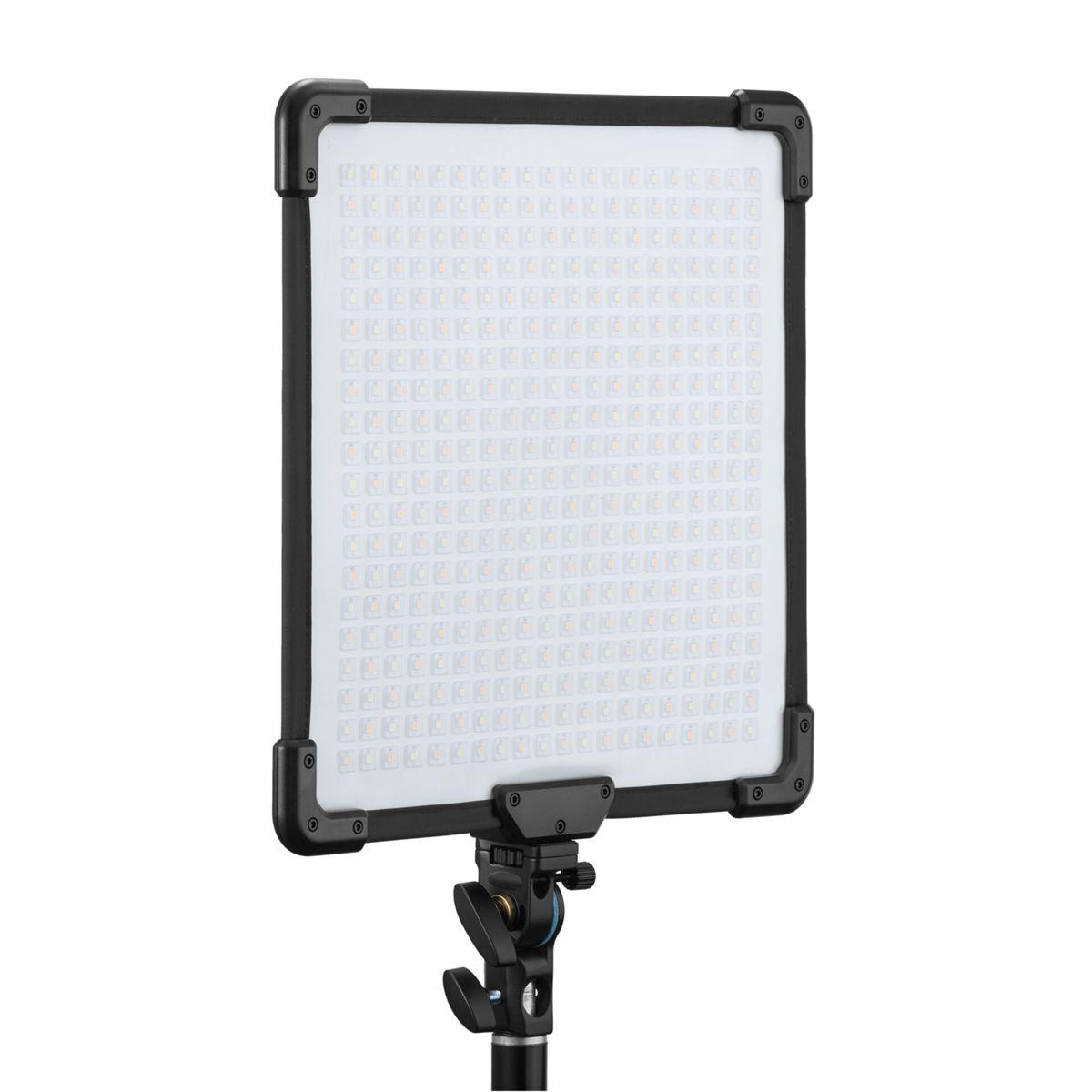 Ein rechteckiges LED-Lichtpanel mit schwarzem Rahmen, auf einem Stativ montiert.