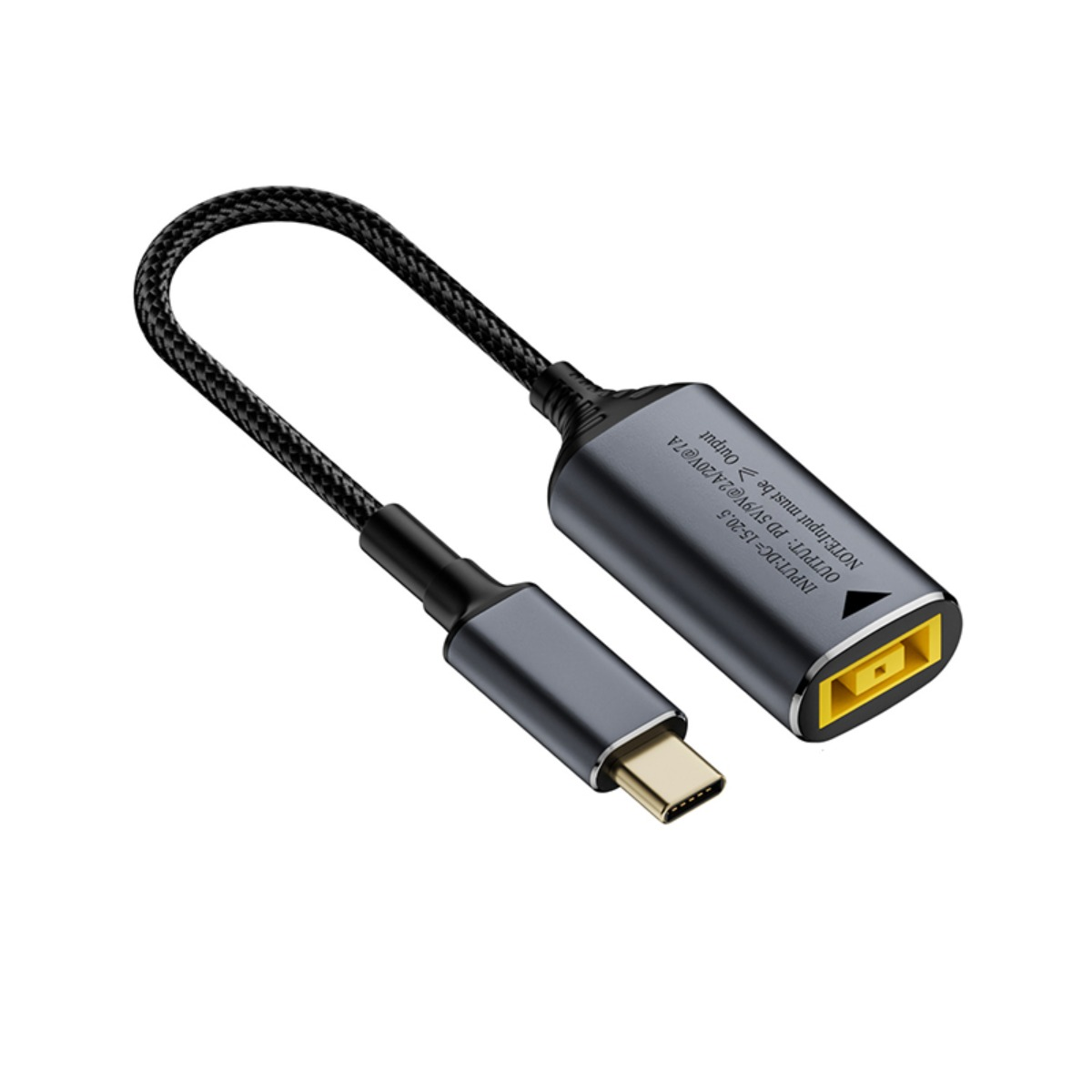Ein schwarzer USB-C-Adapter mit einem Lenovo-Stecker und beschriftetem Gehäuse.