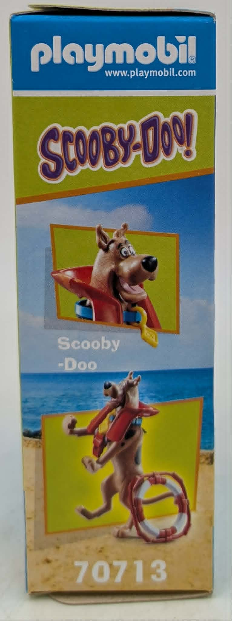 Playmobil Scooby-Doo-Box mit Figuren auf Strand- und Meereskulisse.