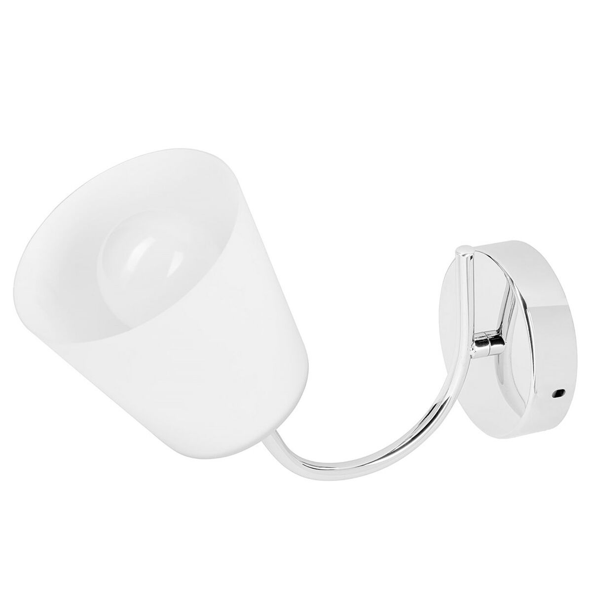 Una lámpara de pared blanca con pantalla y brazo brillante.