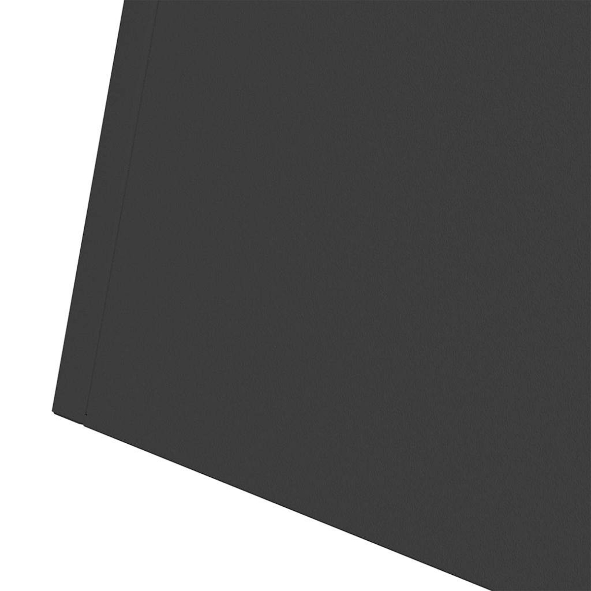 Superficie grigio scuro con una leggera texture e sfondo bianco.
