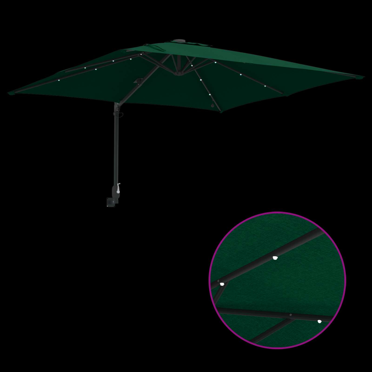 Un ombrellone da esterno verde scuro con luci LED integrate e telaio nero.