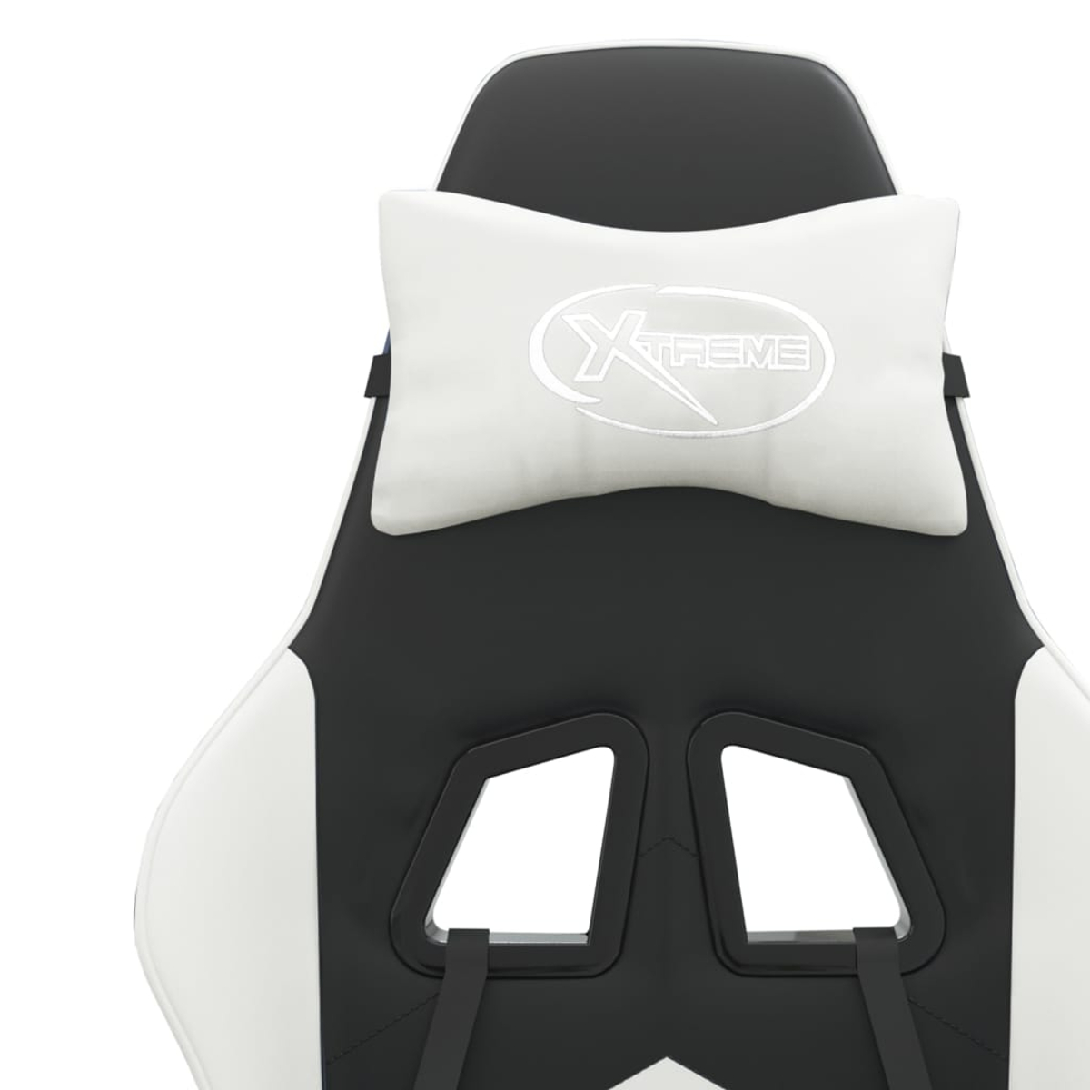 Ein weißes Nackenkissen mit dem Xtreme-Logo auf einem schwarzen und weißen Gaming-Stuhl.