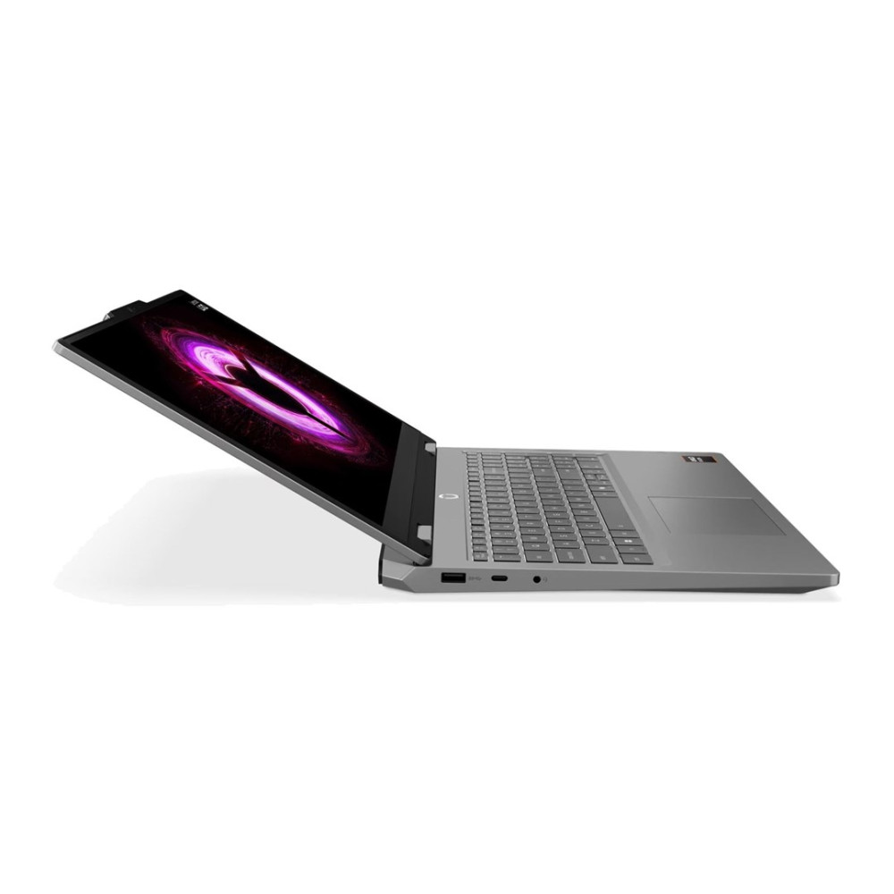 Srebrny laptop jest otwarty, wyświetlając na ekranie abstrakcyjną grafikę w kolorach fioletowym i różowym.