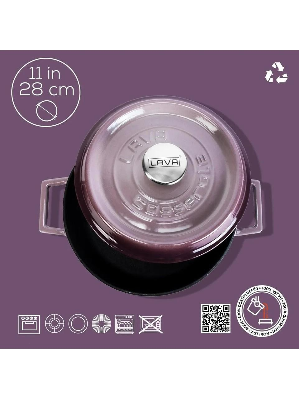 Düz, mor döküm tencere kapaklı ve kulplu. 28 cm çapında.