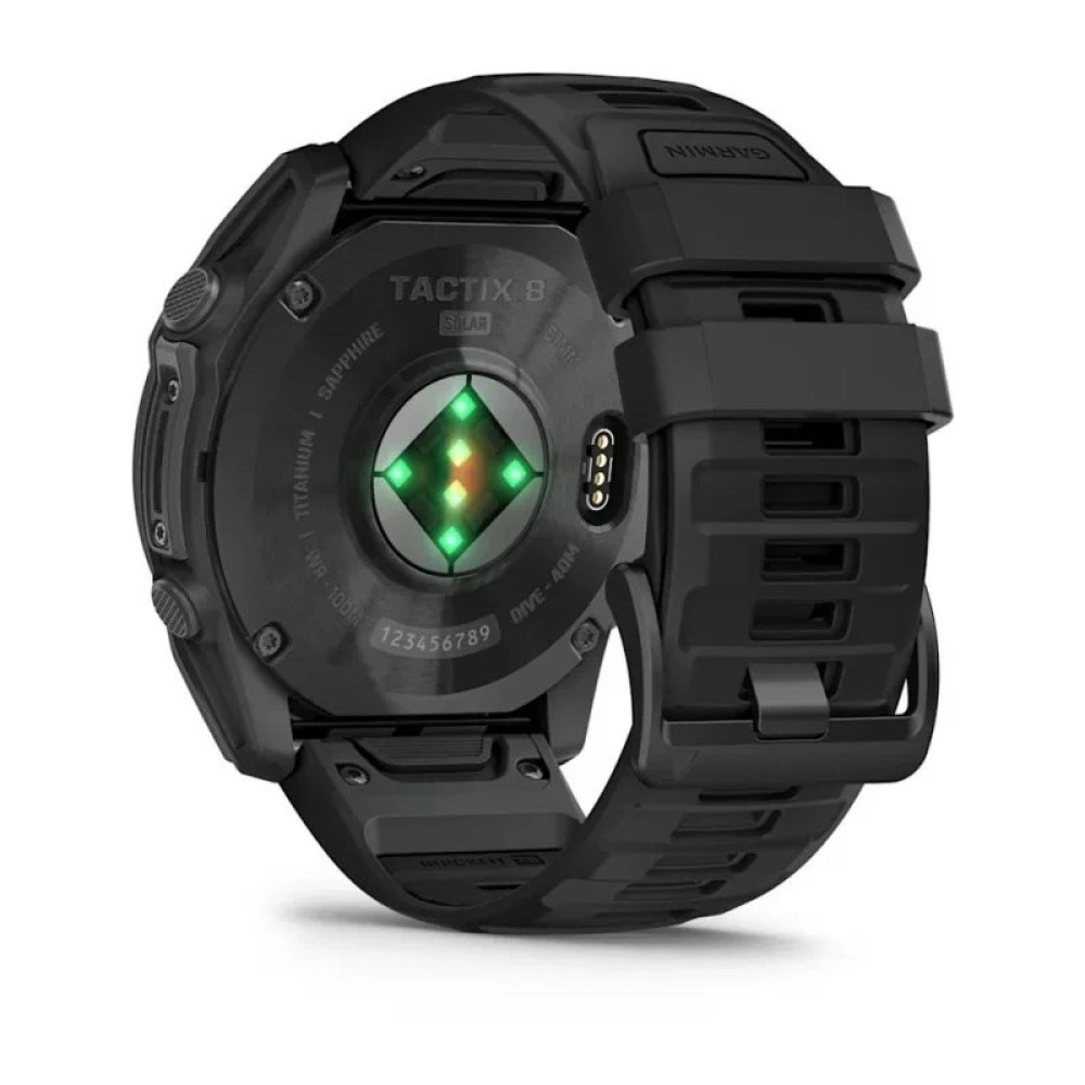 Tył czarnego smartwatcha Garmin Tactix 8 Solar z sensorem tętna.