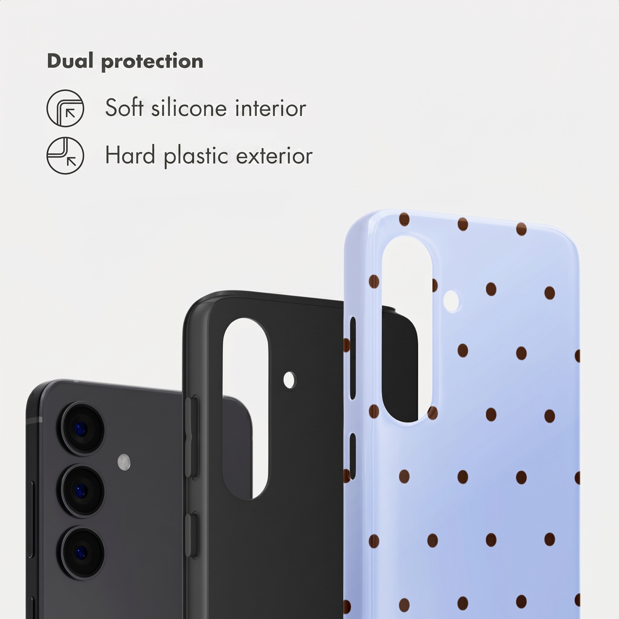 Tres fundas de teléfono: una negra, una más oscura y una azul claro con puntos.