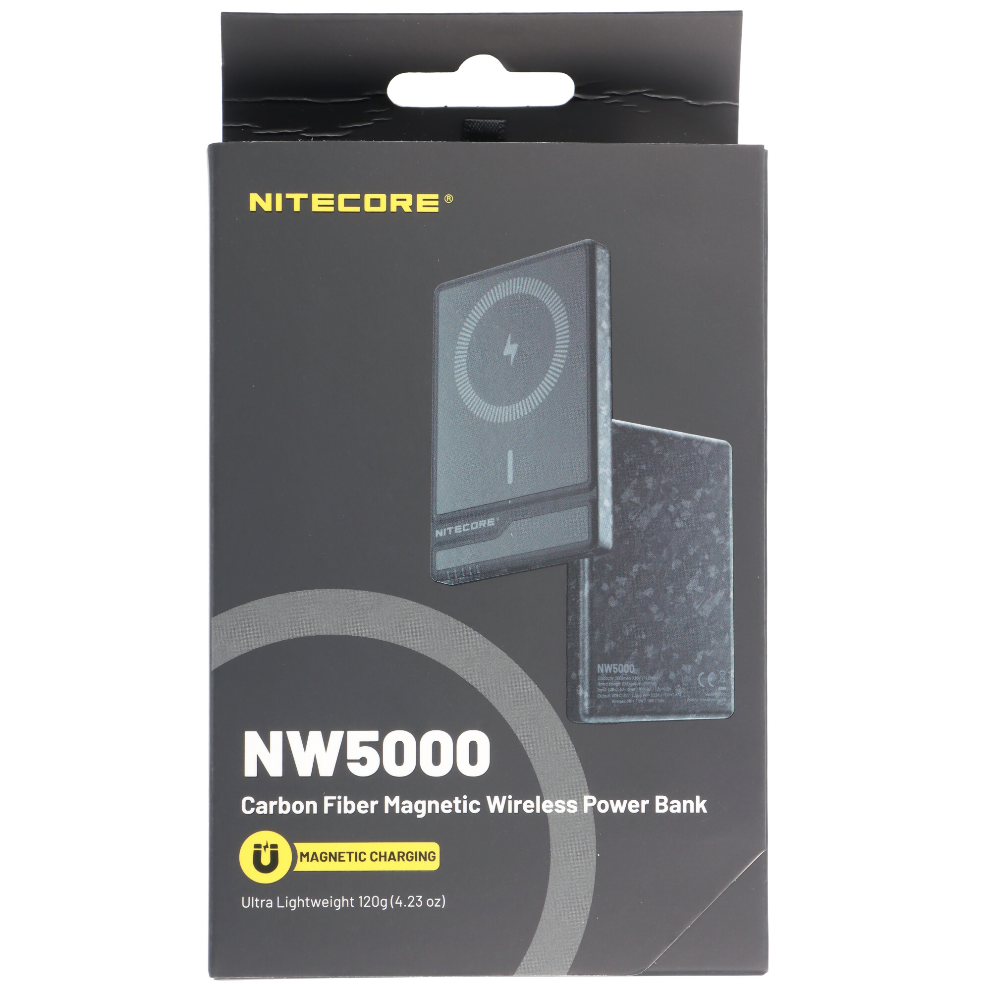 Nitecore NW5000 Carbonfaser-Powerbank mit magnetischer Ladeanzeige.
