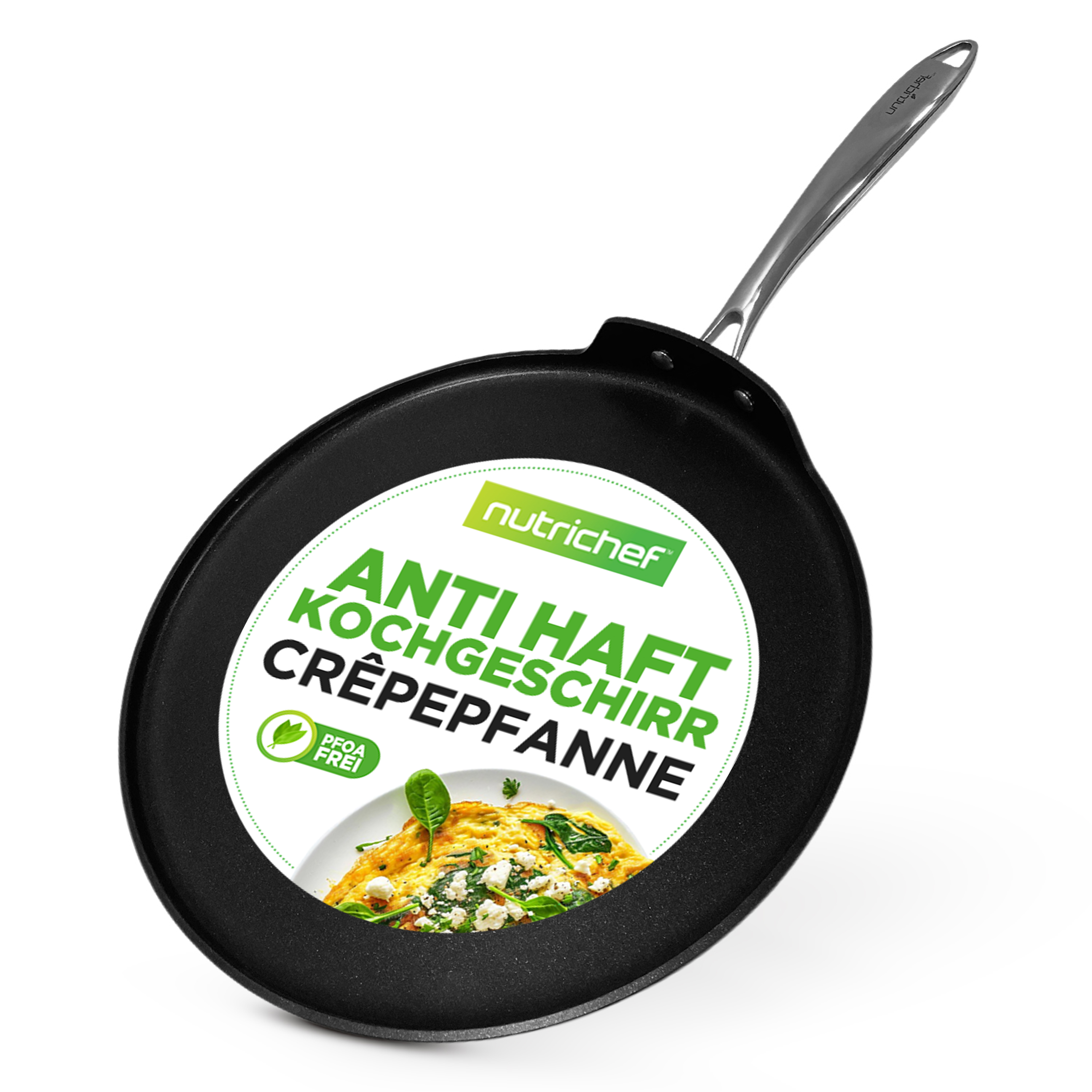 Eine schwarze antihaftbeschichtete Crêpespfanne mit silbernem Griff, die ein Spinat-Feta-Omelett zeigt.