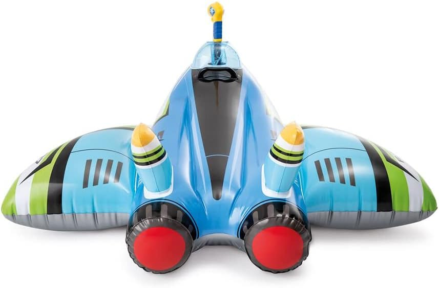 Blaues aufblasbares Spielzeugflugzeug mit Flügeln, Triebwerken und roten Rädern.
