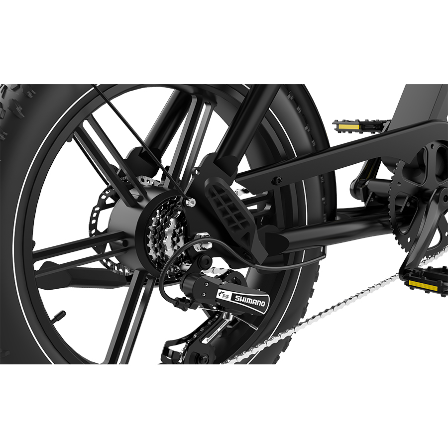 Primer plano del cuadro de bicicleta negro, engranajes, cadena y rueda.