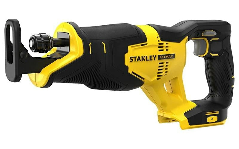 Una sierra sable amarilla y negra con la marca Stanley Fatmax.