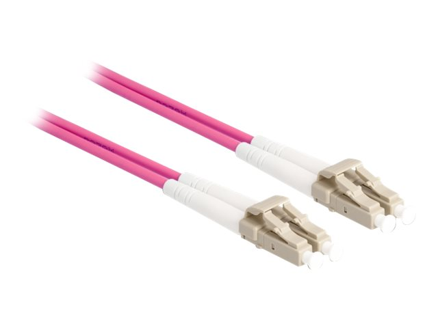 Due cavi in fibra ottica rosa con connettori bianchi e fermi beige su sfondo bianco.