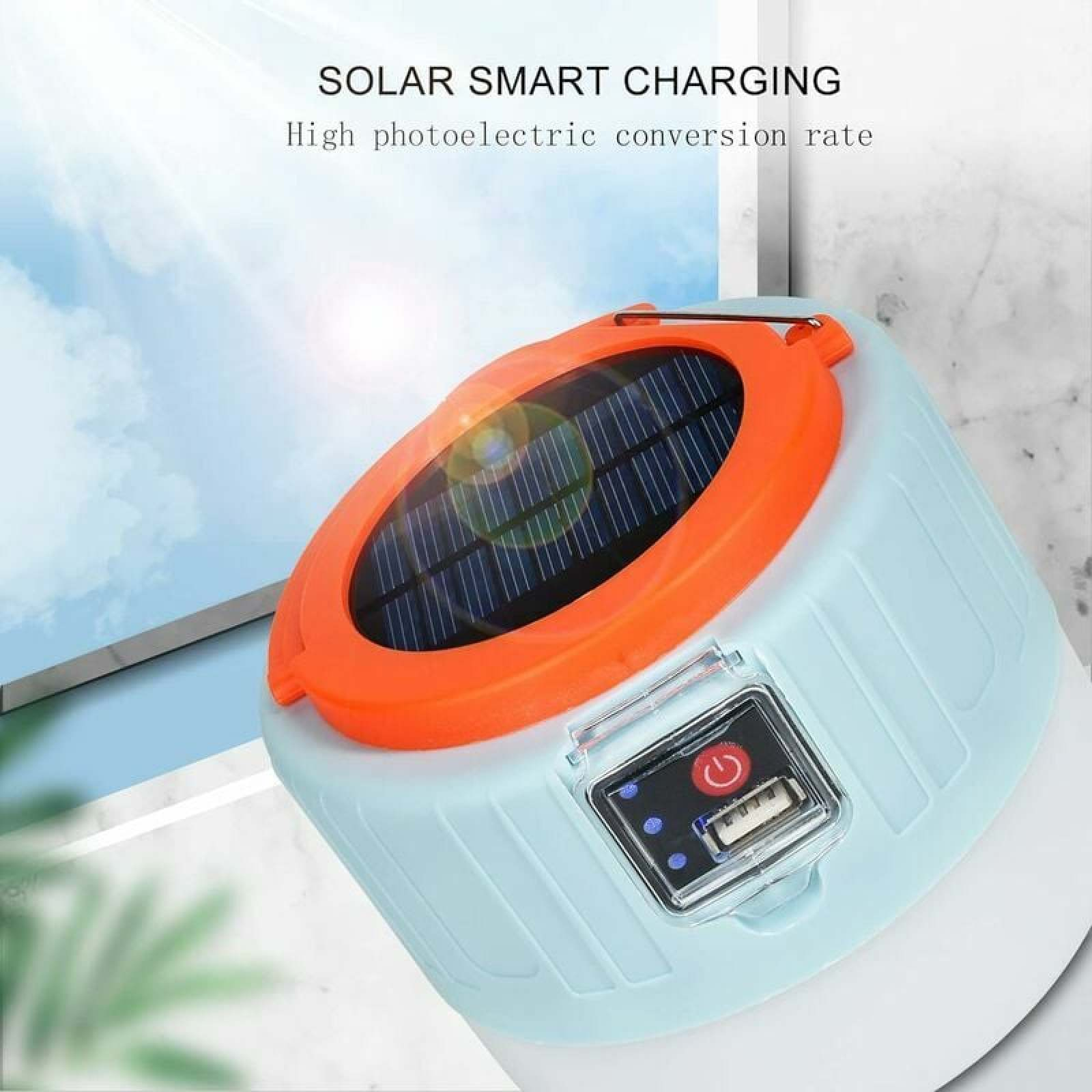 Ein blaues Solar-Ladegerät mit orangefarbenem Rand und USB-Anschluss.