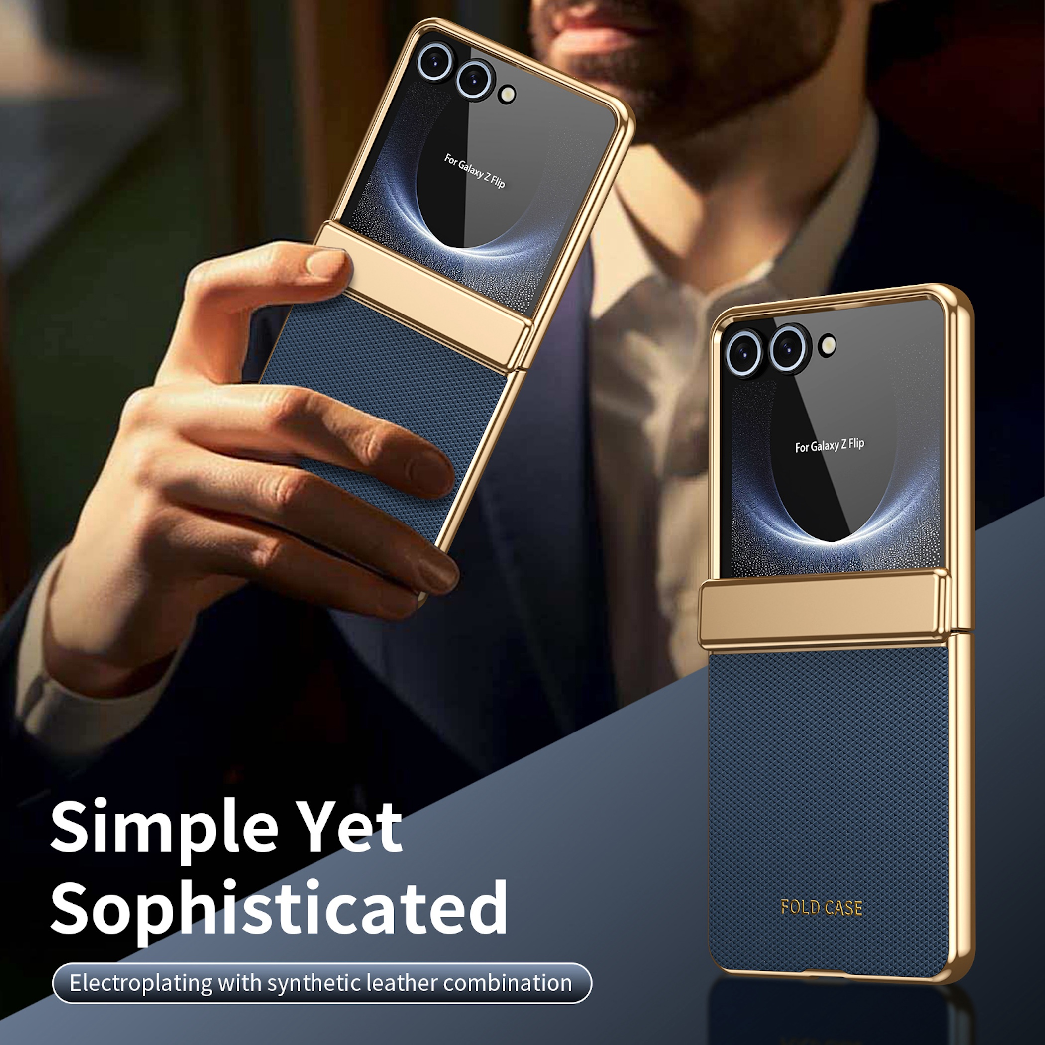 Ein Mann hält eine dunkelblaue Klapphülle mit goldenen Akzenten für ein Galaxy Z Flip.