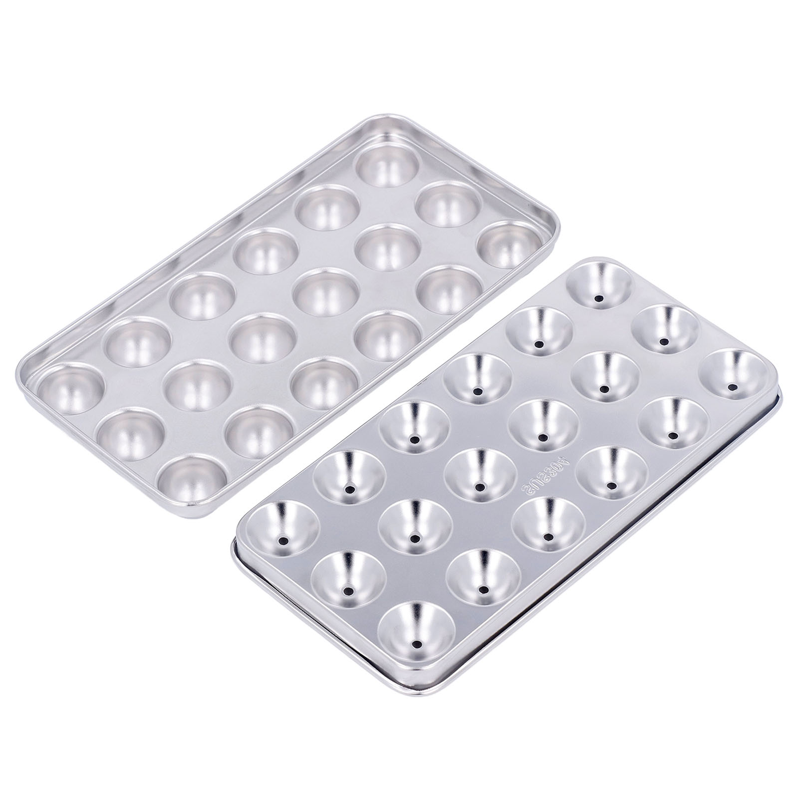 Zwei runde Aluminium-Backformen mit 12 Mulden, nebeneinander auf weißem Hintergrund.