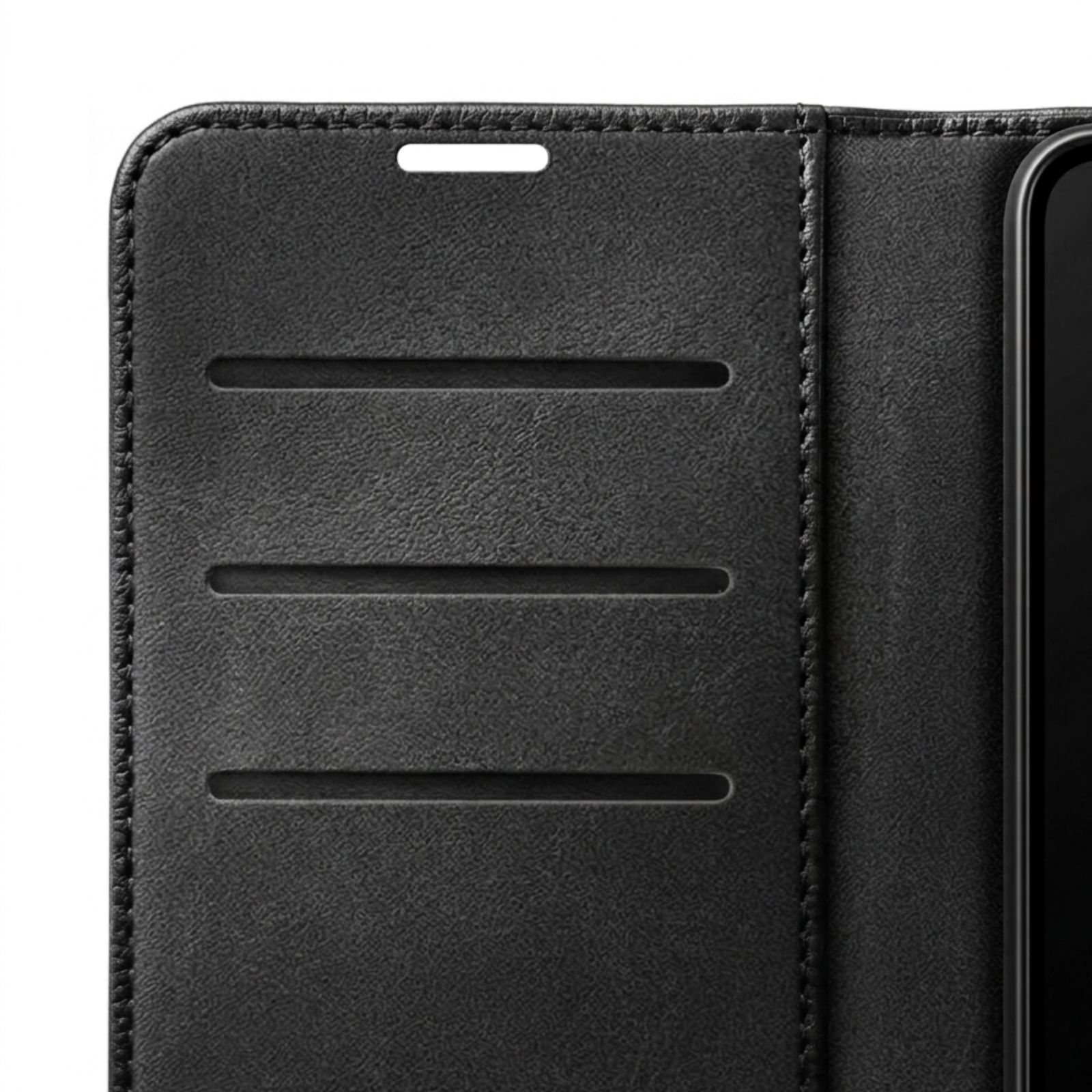 Funda tipo libro de cuero negro con tres ranuras horizontales y una abertura superior.