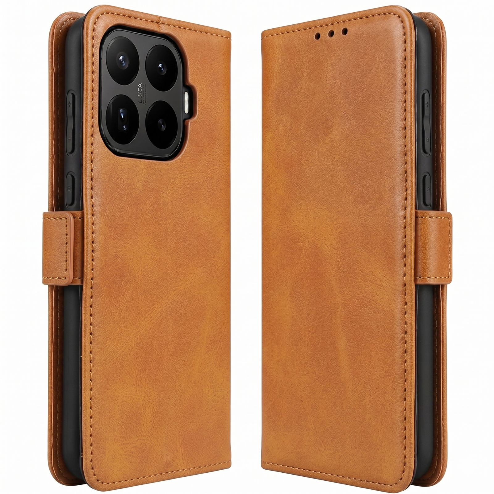 Braune Lederhülle mit einem Handy, das eine Kamera mit vier Linsen zeigt.