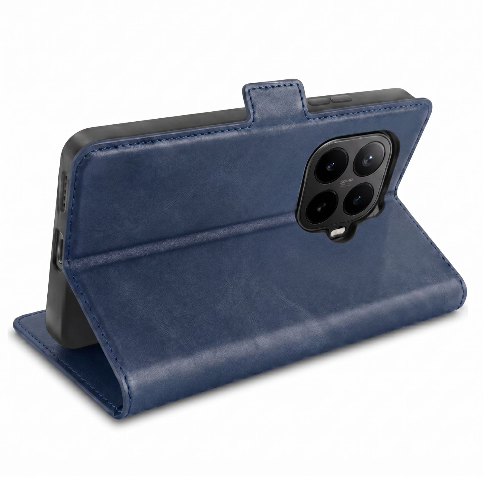 Ein dunkelblaues Leder-Flip-Case für ein Smartphone, das auf einer weißen Fläche steht.