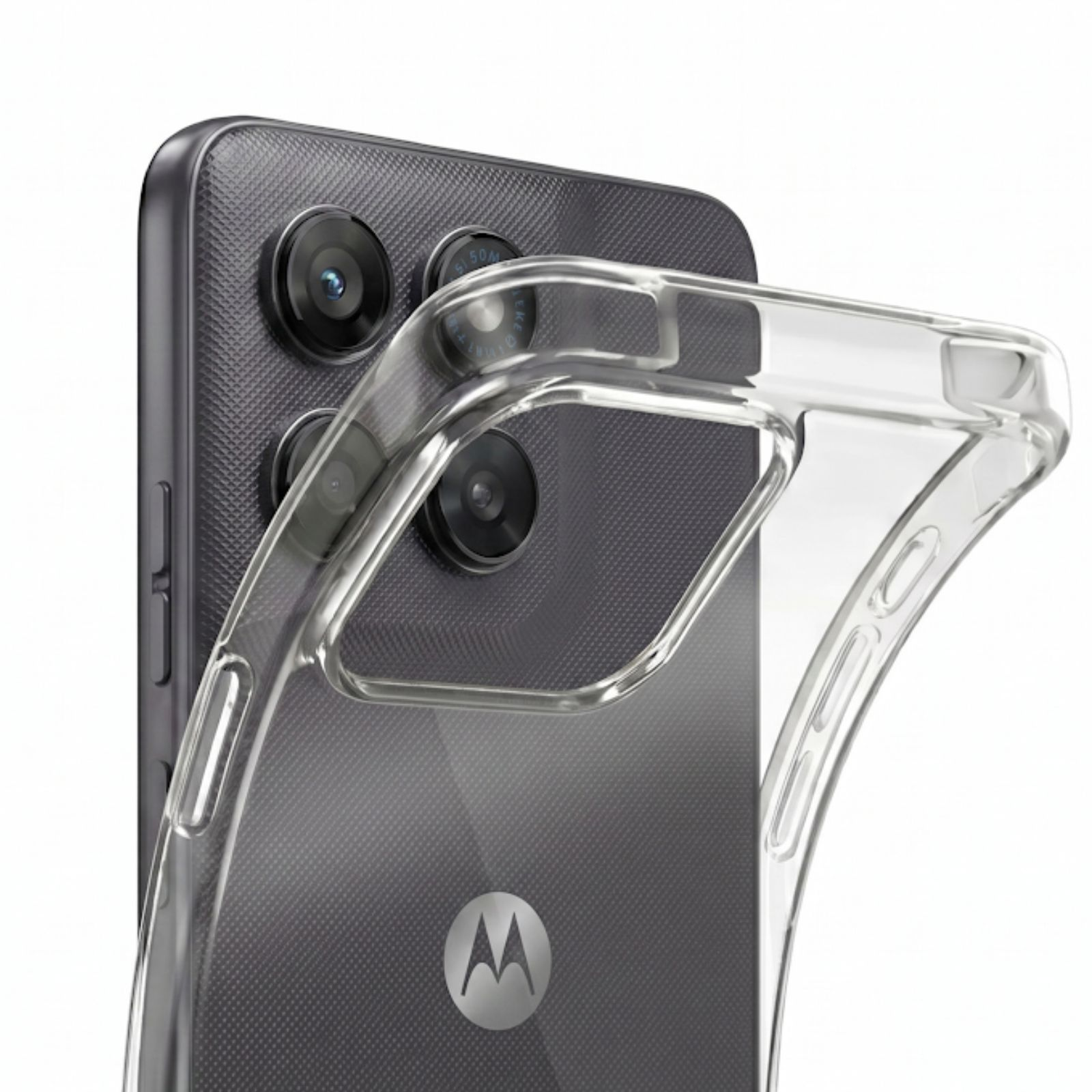Transparente Handyhülle über der Rückseite eines dunklen Smartphones mit drei Kameras.