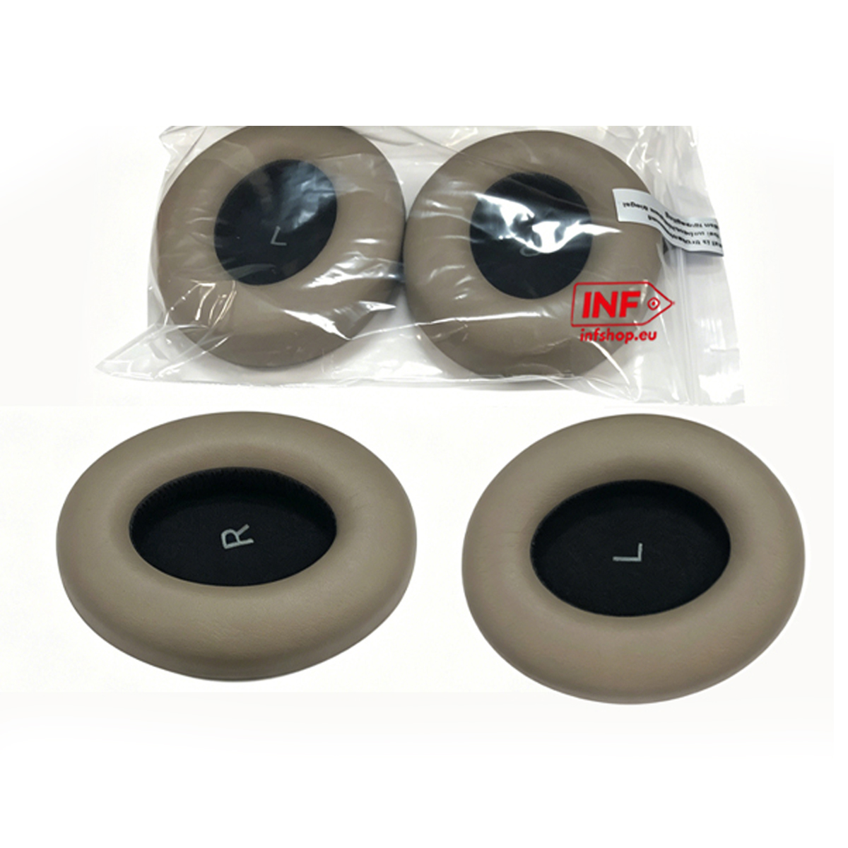 Zwei Paar beige Ohrpolster, eines verpackt, eines lose.