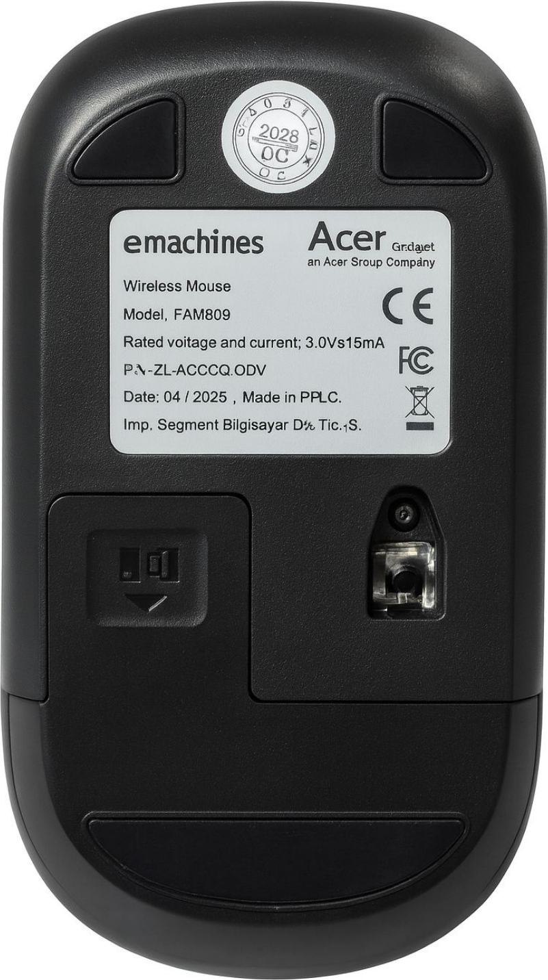 Siyah Acer eMachines kablosuz fare alt tarafı, model FAM809.