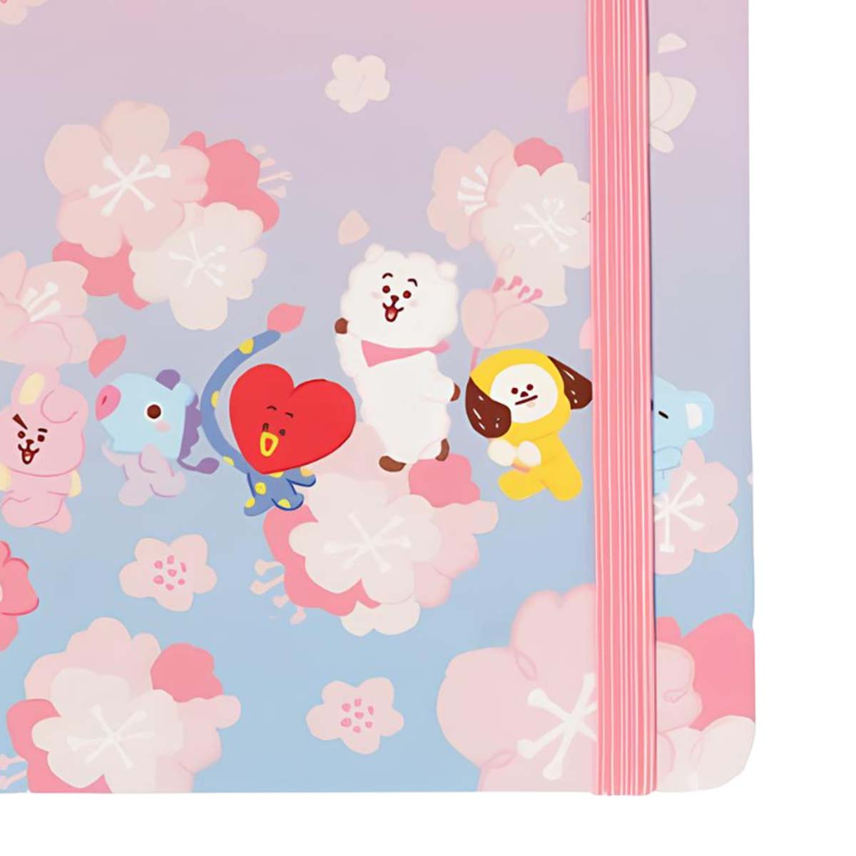 BT21-Charaktere auf hellblauem Hintergrund mit rosa und weißen Kirschblüten. Ein pinkes Gummiband ist rechts.
