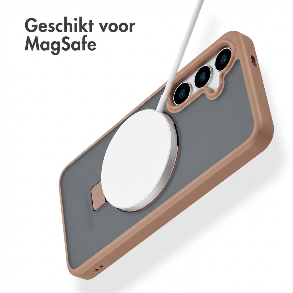 Retro di una custodia grigia per telefono con bordo marrone, caricatore MagSafe attaccato.