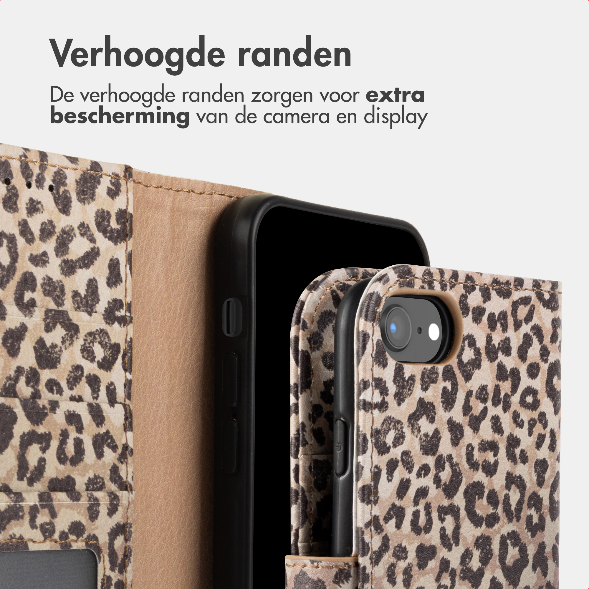 Custodia leopardata con telefono, bordi rialzati proteggono la fotocamera.