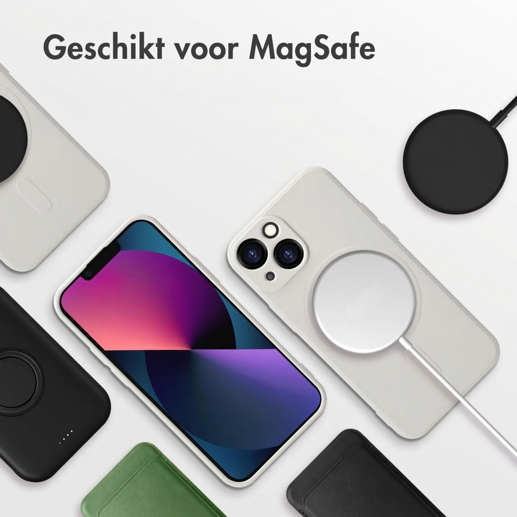 Diverse custodie per iPhone e caricabatterie MagSafe su sfondo bianco.