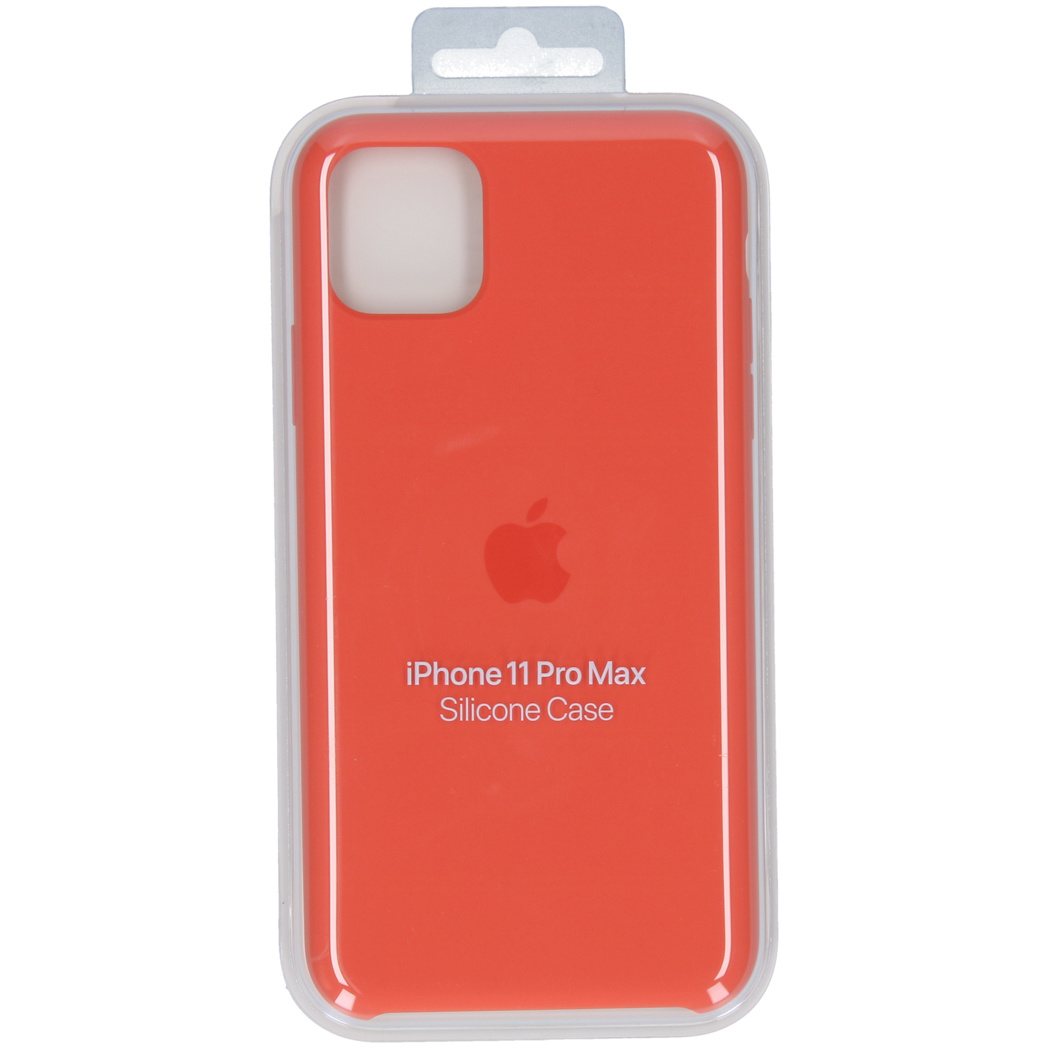 Una funda de silicona roja para iPhone 11 Pro Max, con el logotipo de Apple y texto, se muestra en un envase de plástico transparente.