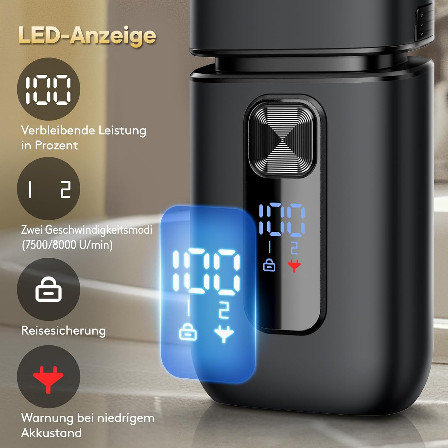 Ein schwarzes Gerät mit LED-Anzeige zeigt 100% Leistung, Reisesicherung und niedrigen Akku.