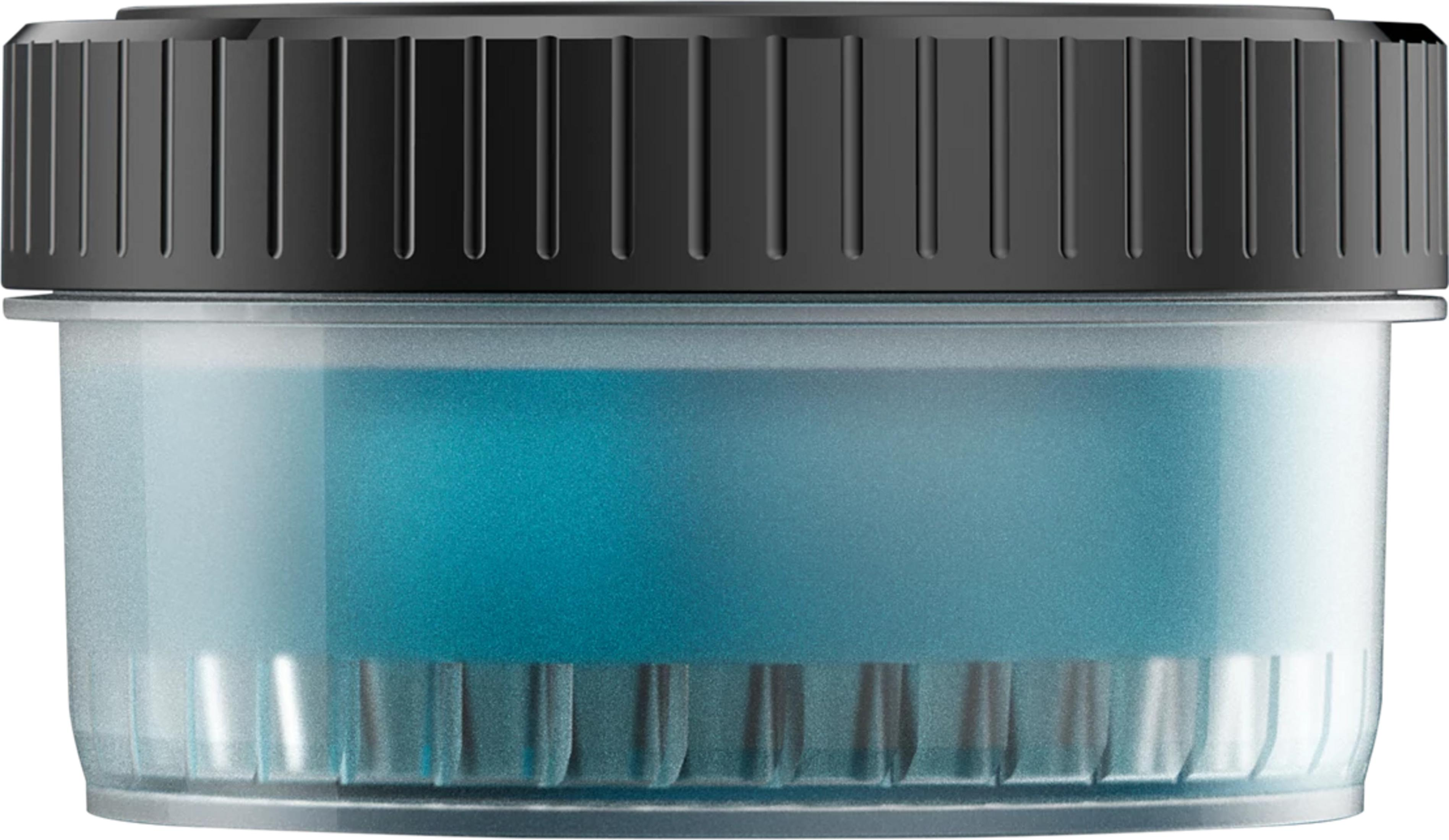 Un coperchio nero su un contenitore trasparente pieno di liquido blu.