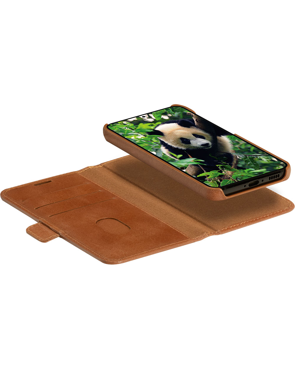 Una custodia per telefono marrone aperta, lo smartphone mostra un panda su un albero.