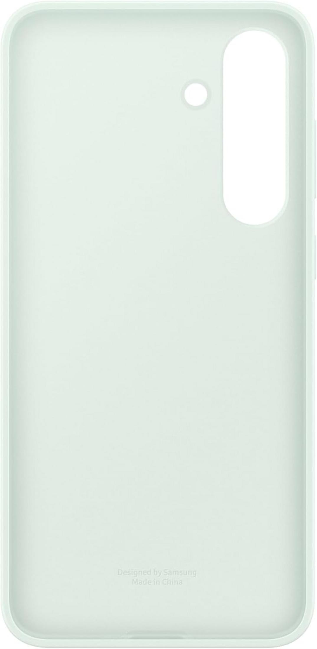 Une coque de téléphone vert clair avec découpe caméra et logo.