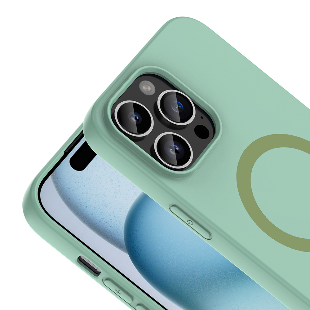 Beyaz arka plan üzerinde üç kamera lensi ve daire bulunan açık yeşil telefon kılıfı.