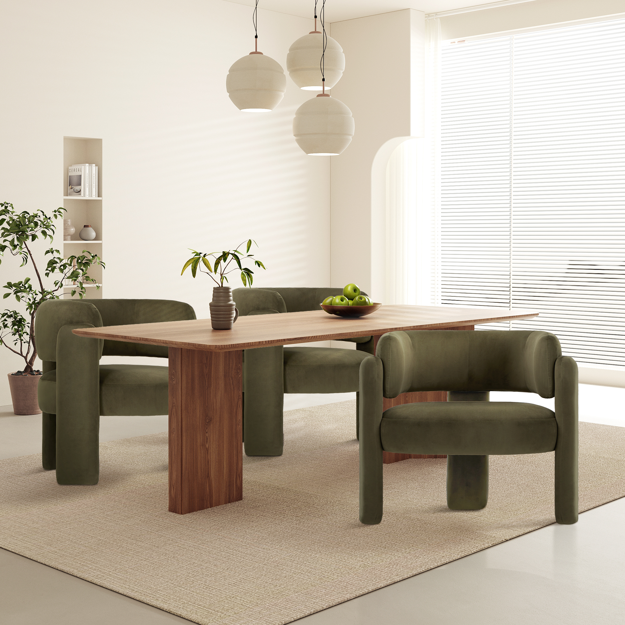 Ein Esszimmer mit einem Holztisch, grünen Stühlen und Obstschale.