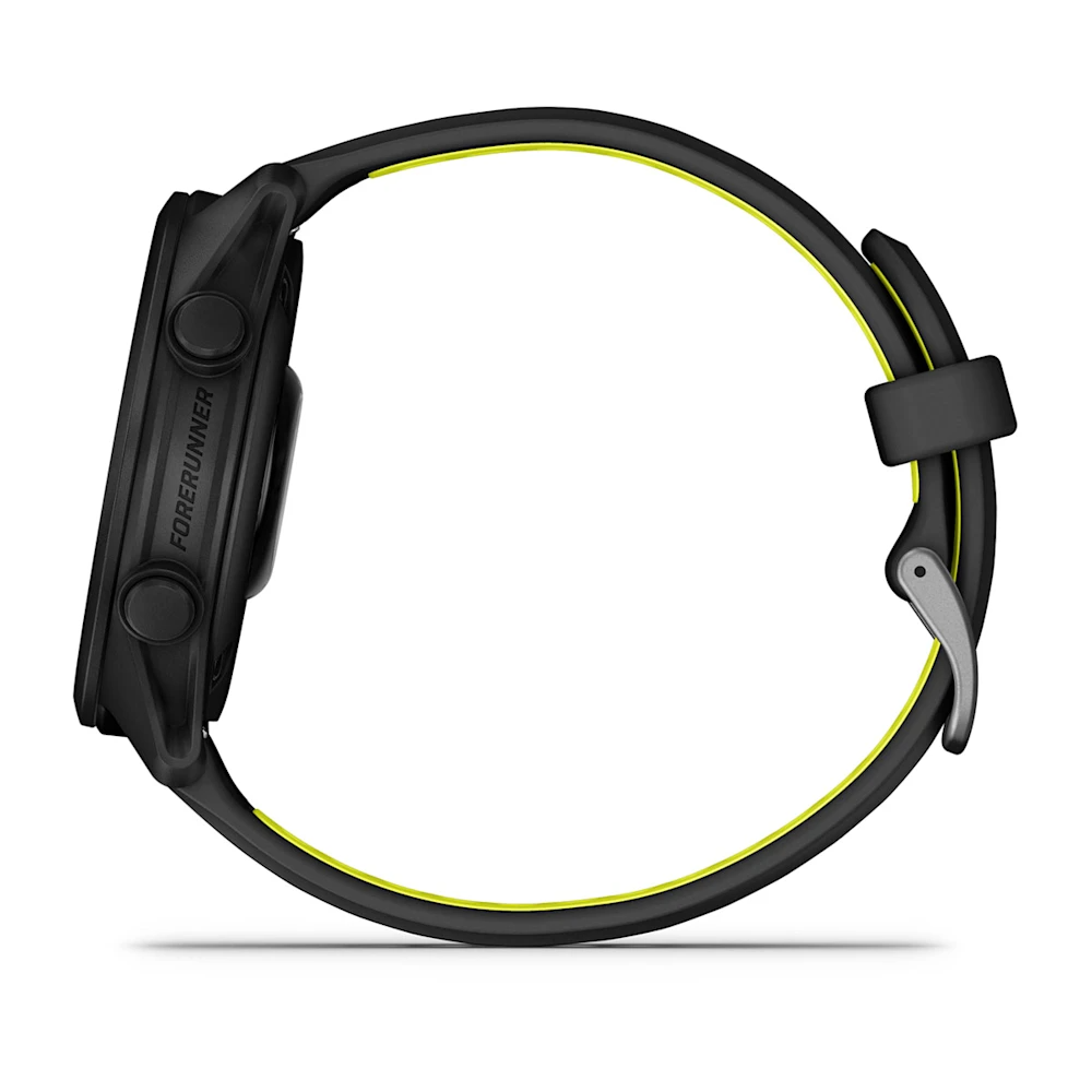 Reloj inteligente negro con correa de acento amarilla y hebilla plateada.
