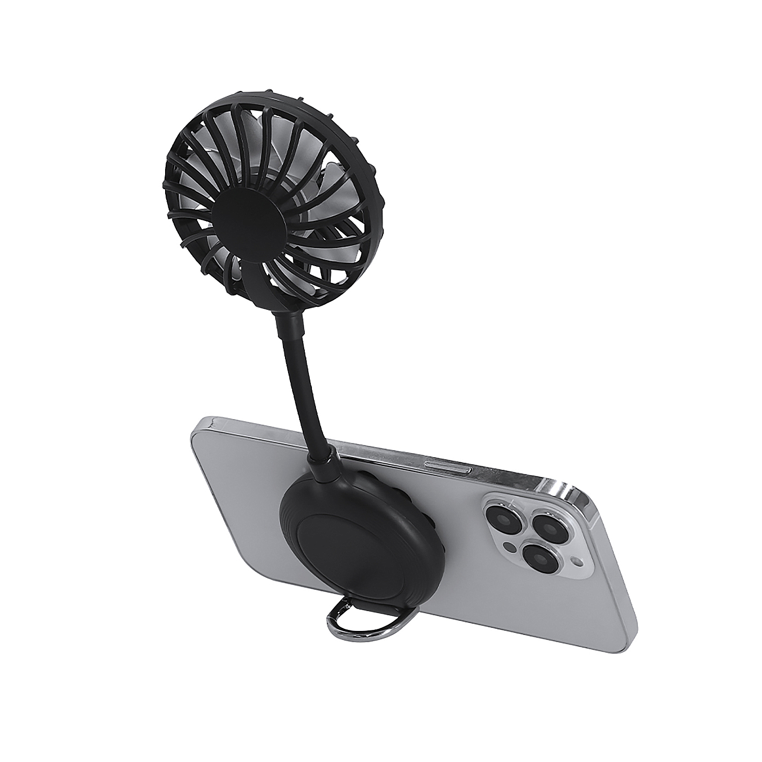 Un ventilador portátil negro está unido a un smartphone plateado.