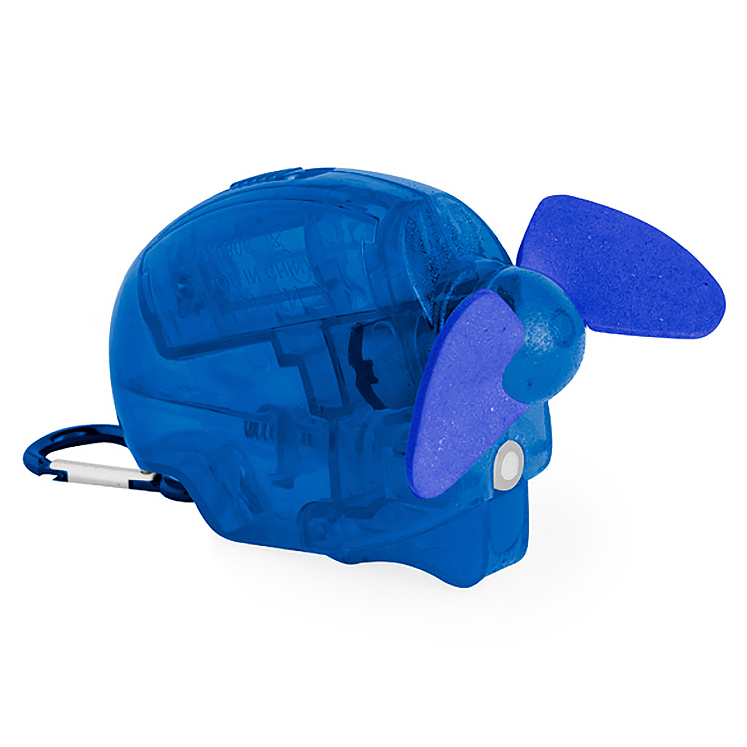 Un pequeño ventilador azul transparente con dos aspas y un clip de mosquetón.