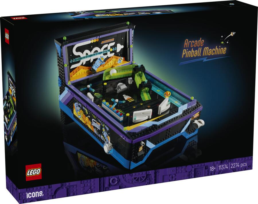 Detaylı uzay temalı pinball oyun alanına sahip LEGO Icons Arcade Pinball Makinesi kutusu.